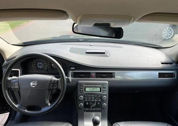 Volvo V70 cena 25900 przebieg: 282090, rok produkcji 2009 z Łosice małe 562